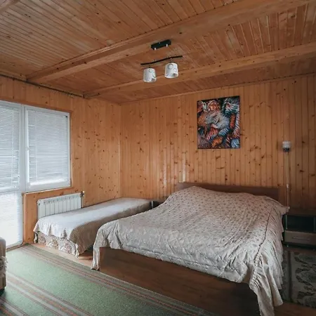 Apartment близнята *